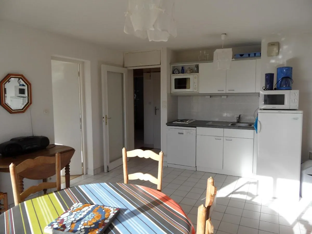 아파트 Ref 204 Appartement Pour Six Personnes Situe Entre Port Crouesty Et La Plage 아르종